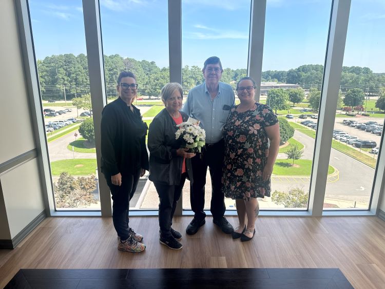 Patient thanks nursing staff for compassionate care